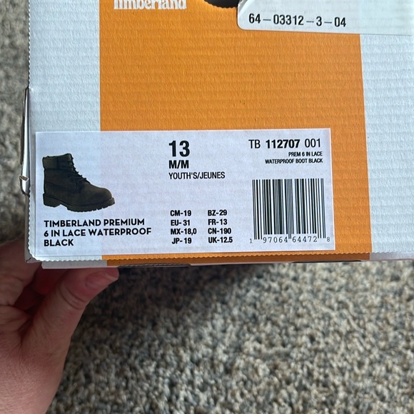 Timberland Youth Black Boots - Size 13 - Picture 3 of 9